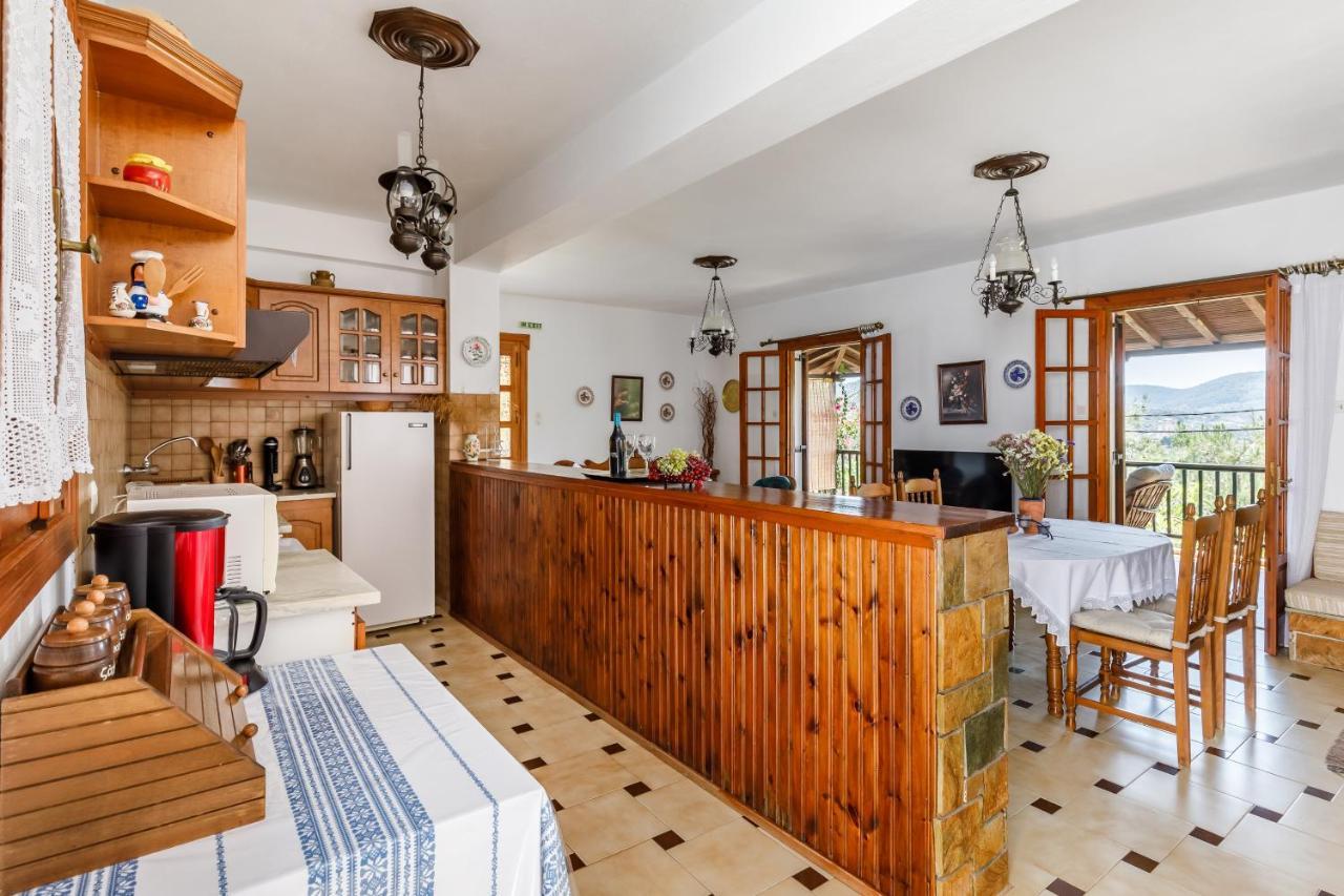 Ourania Apartment Skopelos Town Exterior photo